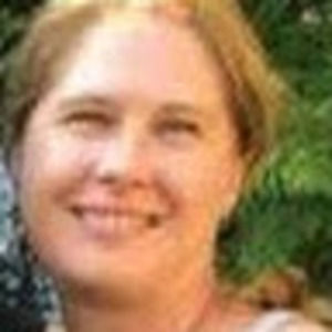 Meet your Posher, Angie